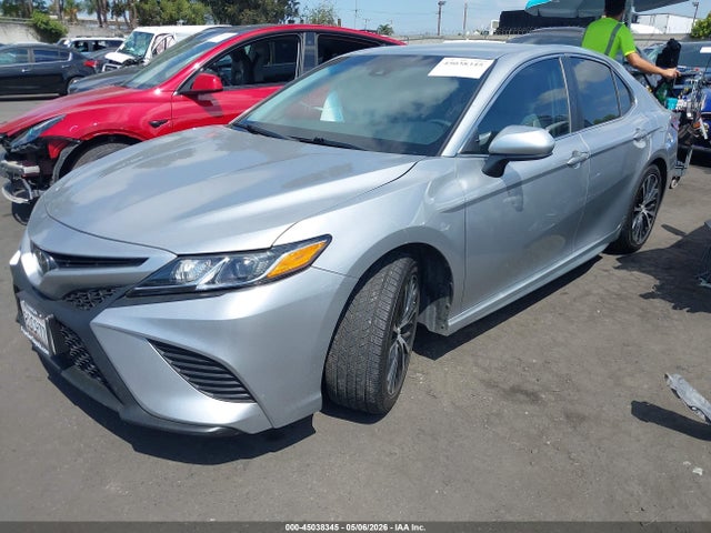 Продажа на аукционе авто 2018 Toyota Camry Se, vin: 4T1B11HK5JU599405, номер лота: 45038345