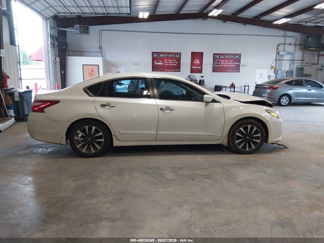 Продаж на аукціоні авто 2016 Nissan Altima 2.5 Sv, vin: 1N4AL3AP6GC241696, номер лоту: 45038349