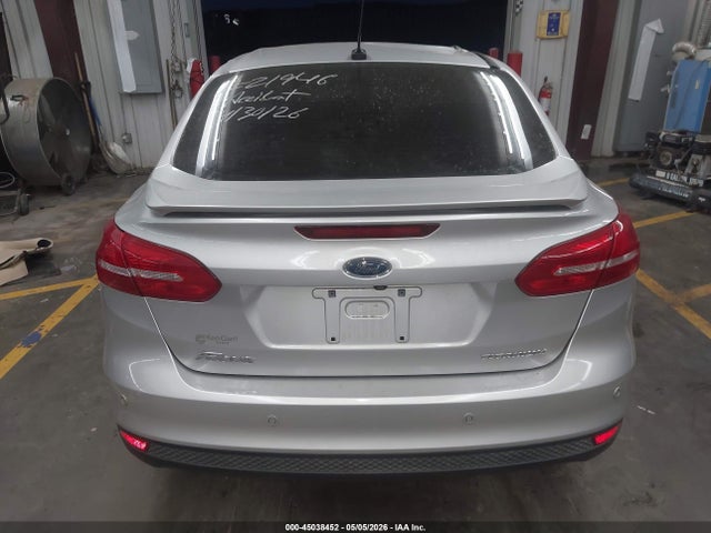 Ford Focus Titanium 2018 1FADP3J27JL250033 Image 16