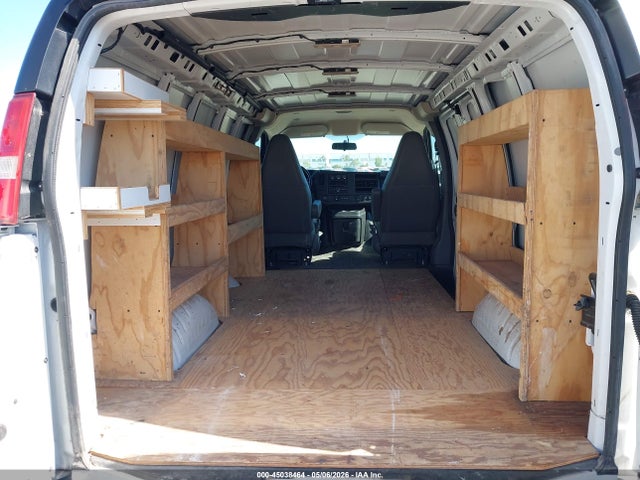 1GCWGAFG6J1275626 Chevrolet Express 2500 Work Van