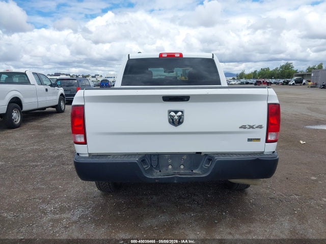 Продаж на аукціоні авто 2018 Ram 1500 Tradesman  4x4 5'7 Box, vin: 1C6RR7KG2JS144176, номер лоту: 45038465