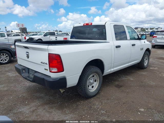 Продаж на аукціоні авто 2018 Ram 1500 Tradesman  4x4 5'7 Box, vin: 1C6RR7KG2JS144176, номер лоту: 45038465
