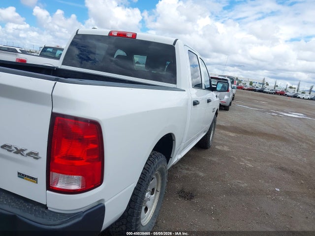 Продаж на аукціоні авто 2018 Ram 1500 Tradesman  4x4 5'7 Box, vin: 1C6RR7KG2JS144176, номер лоту: 45038465
