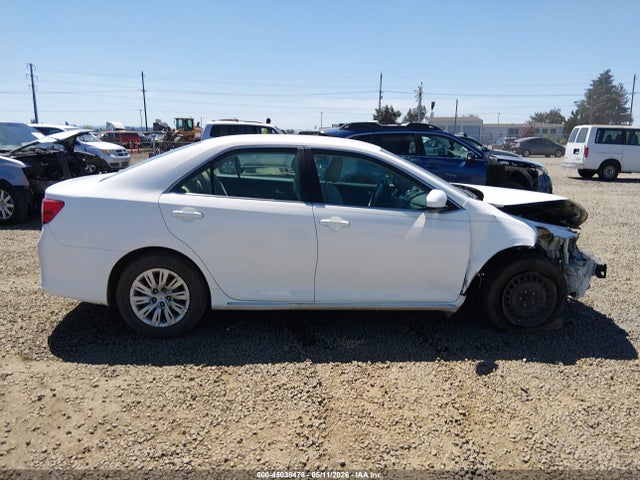 Toyota CAMRY LE 2014 4T4BF1FK0ER350879 Image 14