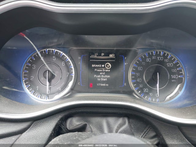 Auction sale of the 2015 Chrysler 200 Limited, vin: 1C3CCCABXFN658575, lot number: 45038482