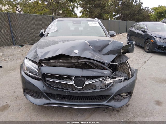 55SWF4KB8GU135056 Mercedes-Benz C-class C 300