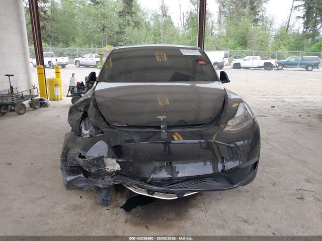 Продажа на аукционе авто 2023 Tesla Model Y Awd/long Range Dual Motor All-wheel Drive, vin: 7SAYGDEE7PA135045, номер лота: 45038490