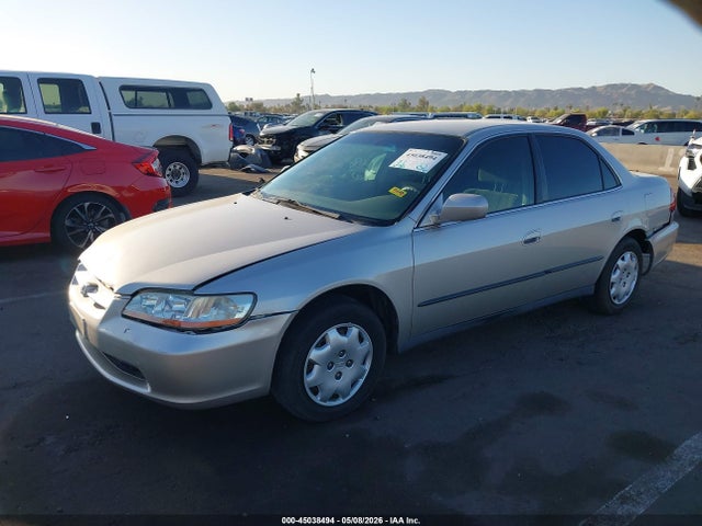 Auction sale of the 1999 Honda Accord Lx, vin: JHMCG5644XC020064, lot number: 45038494
