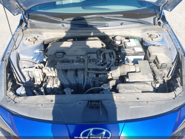 45038498 :رقم المزاد ، 5NPLL4AG7MH043167 vin ، 2021 Hyundai Elantra Se مزاد بيع
