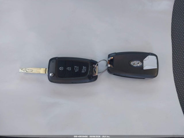 45038498 :رقم المزاد ، 5NPLL4AG7MH043167 vin ، 2021 Hyundai Elantra Se مزاد بيع