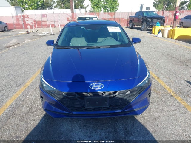 45038498 :رقم المزاد ، 5NPLL4AG7MH043167 vin ، 2021 Hyundai Elantra Se مزاد بيع