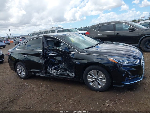 Hyundai Sonata Hybrid Se 2018 KMHE24L39JA083660 Image 13