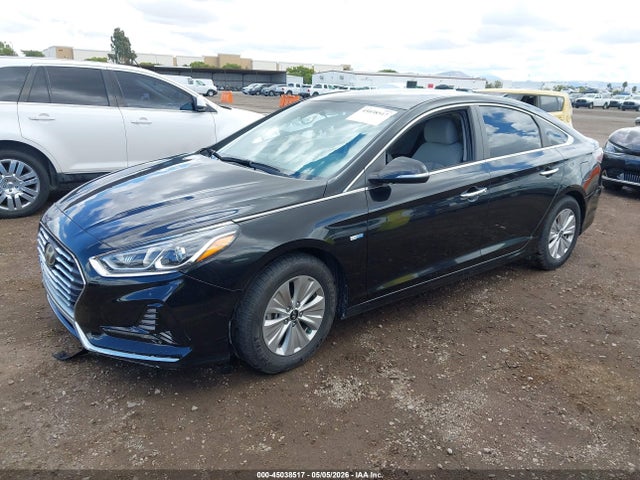 Hyundai Sonata Hybrid Se 2018 KMHE24L39JA083660 Image 2