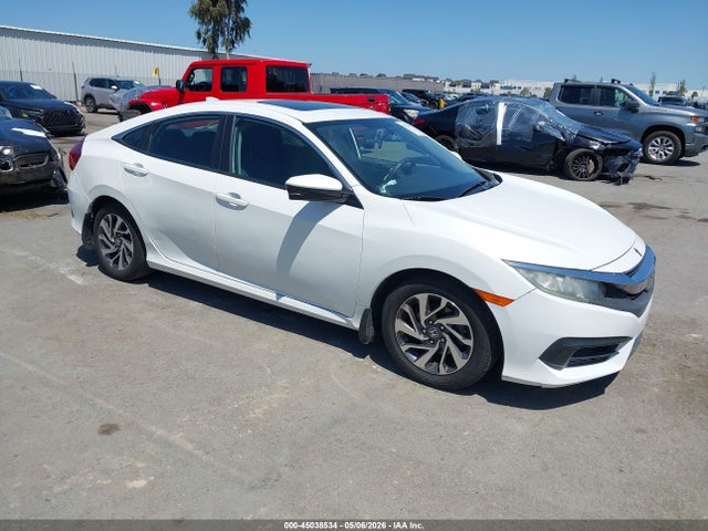 Honda CIVIC EX 2018 2HGFC2F7XJH542898 Image 1