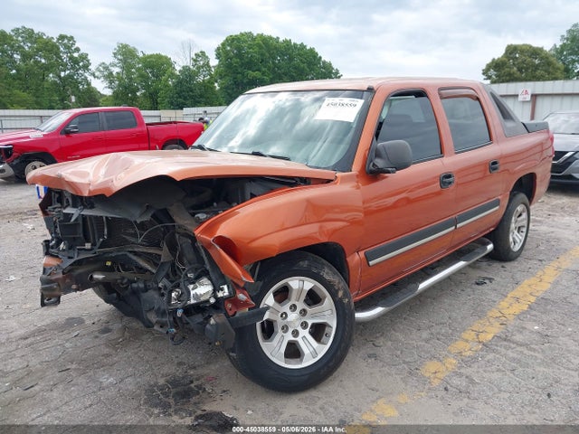 45038559 :رقم المزاد ، 3GNEC12T04G329400 vin ، 2004 Chevrolet Avalanche 1500 مزاد بيع