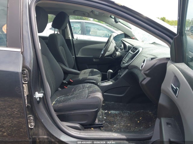 Aukcja sprzedaży 2017 Chevrolet Sonic Lt Auto, vin: 1G1JD5SH1H4121528, numer aukcji: 45038591