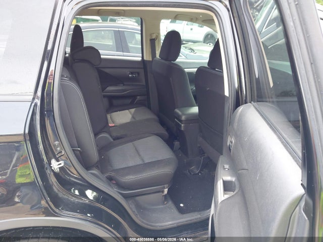 Продаж на аукціоні авто 2016 Mitsubishi Outlander Es, vin: JA4AD2A39GZ037884, номер лоту: 45038598