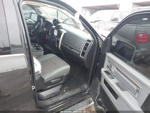 45038599 :رقم المزاد ، 1C6RR6LT3HS636408 vin ، 2017 Ram 1500 Lone Star Silver  4x2 5'7 Box مزاد بيع