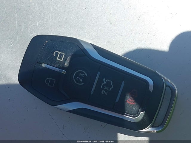 45038621 :رقم المزاد ، 2FMPK4J91GBB10735 vin ، 2016 Ford Edge Sel مزاد بيع