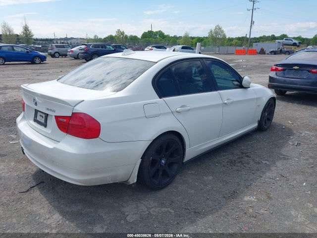 2011 Bmw 328i მანქანა იყიდება აუქციონზე, vin: WBAPH7C59BE460896, აუქციონის ნომერი: 45038626