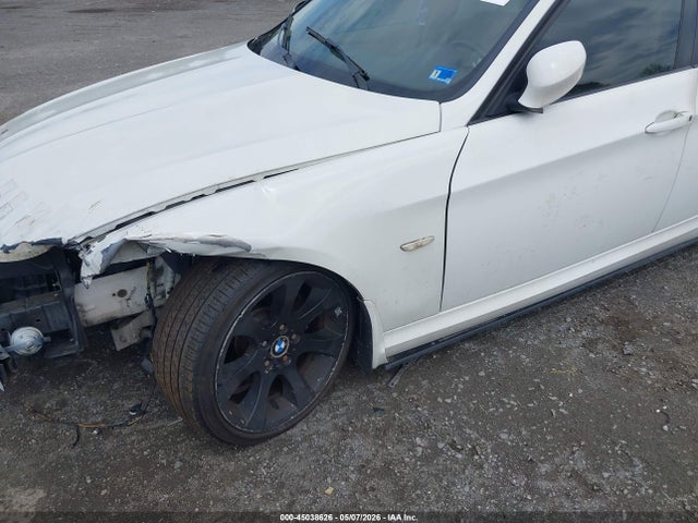2011 Bmw 328i მანქანა იყიდება აუქციონზე, vin: WBAPH7C59BE460896, აუქციონის ნომერი: 45038626