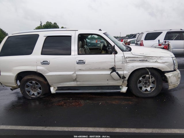 Auction sale of the 2003 Cadillac Escalade Standard, vin: 1GYEC63TX3R310057, lot number: 45038642