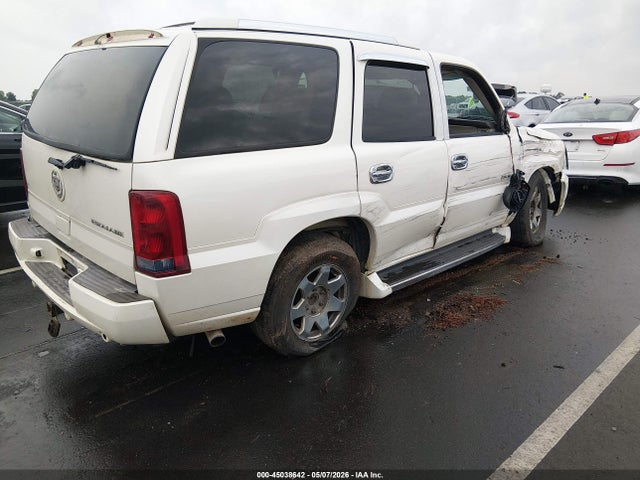 Auction sale of the 2003 Cadillac Escalade Standard, vin: 1GYEC63TX3R310057, lot number: 45038642