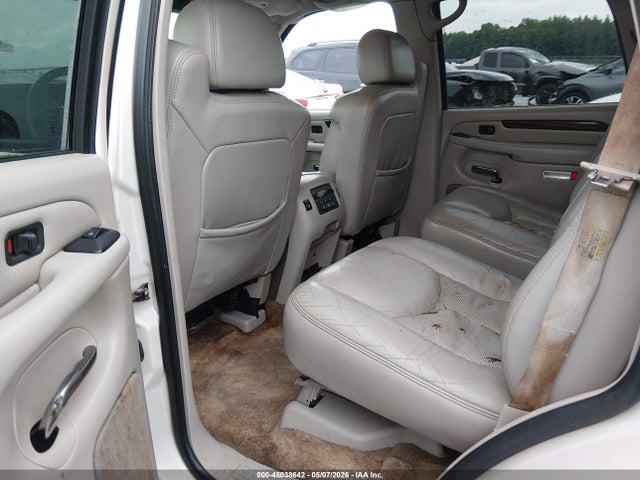 Auction sale of the 2003 Cadillac Escalade Standard, vin: 1GYEC63TX3R310057, lot number: 45038642