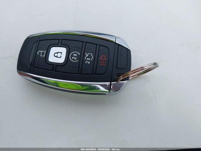 Продажа на аукционе авто 2017 Lincoln Mkz Reserve, vin: 3LN6L5FC2HR605662, номер лота: 45038649