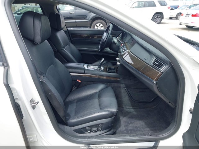 Продажа на аукционе авто 2011 Bmw 740i, vin: WBAKA4C58BC392275, номер лота: 45038650