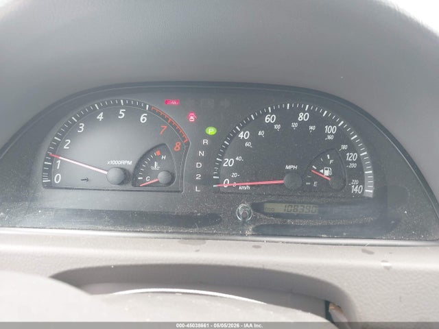 45038661 :رقم المزاد ، 4T1BF32K02U540933 vin ، 2002 Toyota Camry Le V6 مزاد بيع