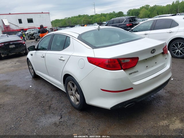 Продаж на аукціоні авто 2015 Kia Optima Lx, vin: KNAGM4A79F5578211, номер лоту: 45038676