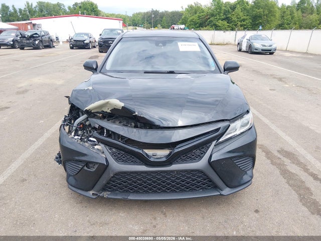 45038690 :رقم المزاد ، JTNB11HK3J3018733 vin ، 2018 Toyota Camry Se مزاد بيع