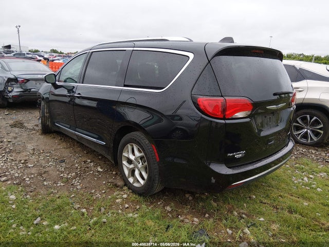 45038714 :رقم المزاد ، 2C4RC1GG0KR731561 vin ، 2019 Chrysler Pacifica Limited مزاد بيع