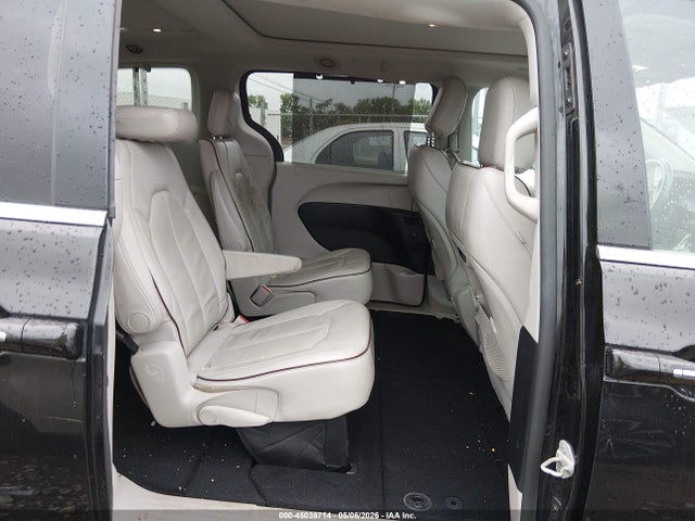 45038714 :رقم المزاد ، 2C4RC1GG0KR731561 vin ، 2019 Chrysler Pacifica Limited مزاد بيع