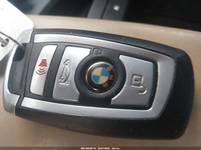 2015 Bmw 750li მანქანა იყიდება აუქციონზე, vin: WBAYE8C58FD781732, აუქციონის ნომერი: 45038716