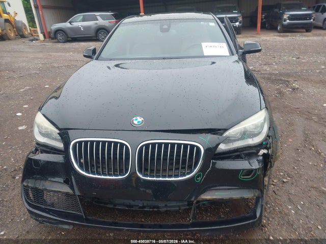 2015 Bmw 750li მანქანა იყიდება აუქციონზე, vin: WBAYE8C58FD781732, აუქციონის ნომერი: 45038716