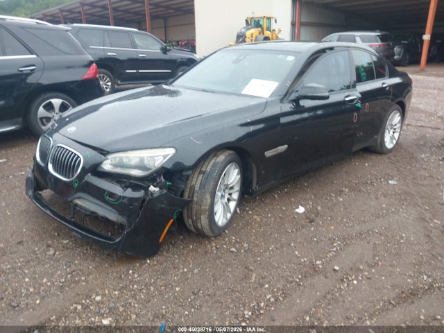 2015 Bmw 750li მანქანა იყიდება აუქციონზე, vin: WBAYE8C58FD781732, აუქციონის ნომერი: 45038716