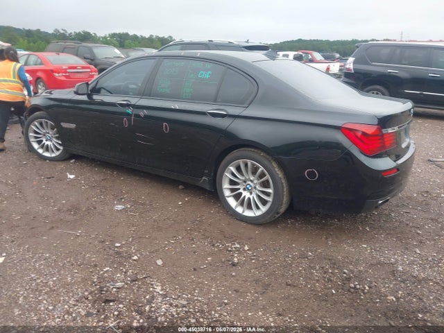 2015 Bmw 750li მანქანა იყიდება აუქციონზე, vin: WBAYE8C58FD781732, აუქციონის ნომერი: 45038716