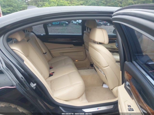 2015 Bmw 750li მანქანა იყიდება აუქციონზე, vin: WBAYE8C58FD781732, აუქციონის ნომერი: 45038716