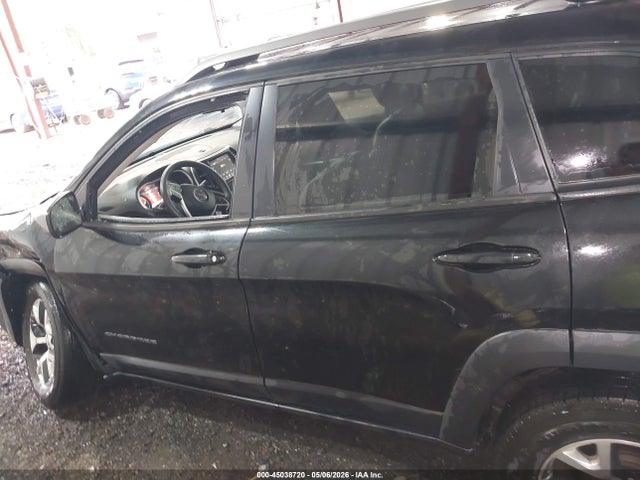 Продажа на аукционе авто 2016 Jeep Cherokee Trailhawk, vin: 1C4PJMBS2GW124537, номер лота: 45038720
