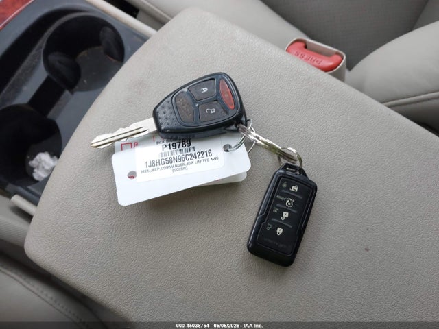 Aukcja sprzedaży 2006 Jeep Commander Limited, vin: 1J8HG58N96C242216, numer aukcji: 45038754