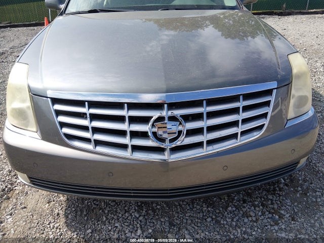 45038759 :رقم المزاد ، 1G6KD57Y08U108373 vin ، 2008 Cadillac Dts 1sc مزاد بيع