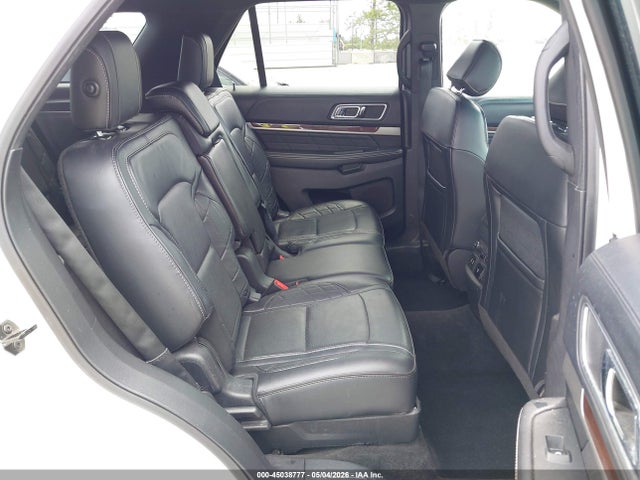 1FM5K8HT3HGA16270 Ford Explorer Platinum