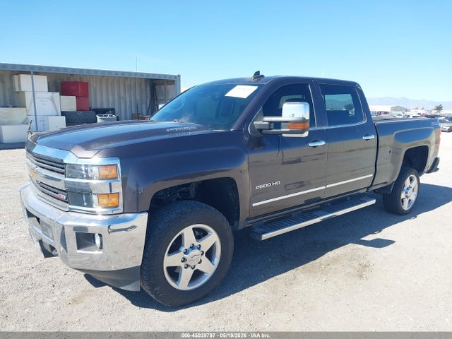 Chevrolet Silverado 2500hd Ltz 2015 1GC1KWE86FF682159 Image 2