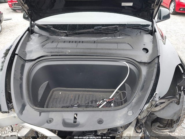 45038816 :رقم المزاد ، 7SAYGDEEXPF967840 vin ، 2023 Tesla Model Y Awd/long Range Dual Motor All-wheel Drive مزاد بيع