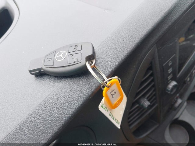 Продаж на аукціоні авто 2023 Mercedes-benz Metris, vin: W1YV0CEY2P4238209, номер лоту: 45038822
