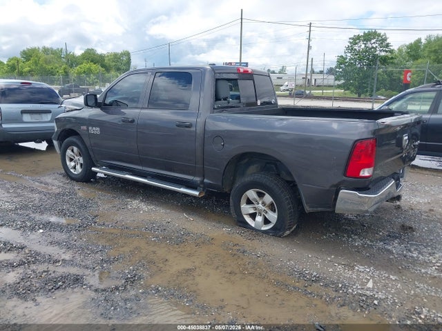 45038837 :رقم المزاد ، 1C6RR7KT1JS137314 vin ، 2018 Ram 1500 St مزاد بيع