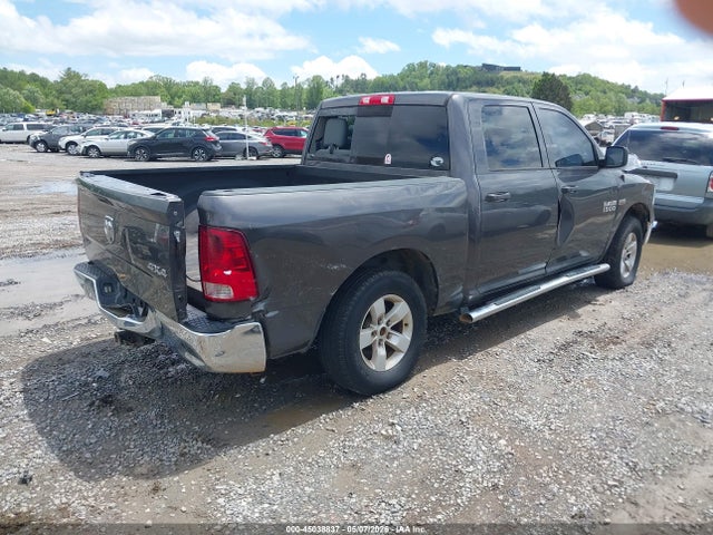 45038837 :رقم المزاد ، 1C6RR7KT1JS137314 vin ، 2018 Ram 1500 St مزاد بيع