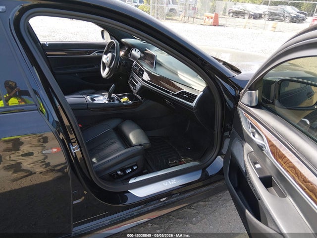 45038849 :رقم المزاد ، WBA7H6C56KG615063 vin ، 2019 Bmw M760i Xdrive مزاد بيع